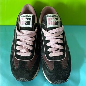KangaROOS Black and Pink Sneakers